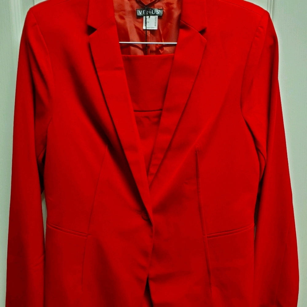 Suit